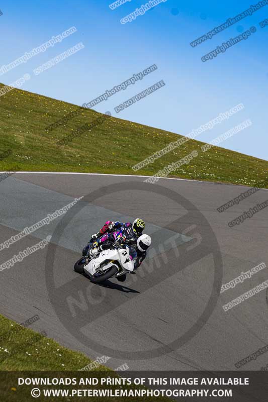 anglesey no limits trackday;anglesey photographs;anglesey trackday photographs;enduro digital images;event digital images;eventdigitalimages;no limits trackdays;peter wileman photography;racing digital images;trac mon;trackday digital images;trackday photos;ty croes